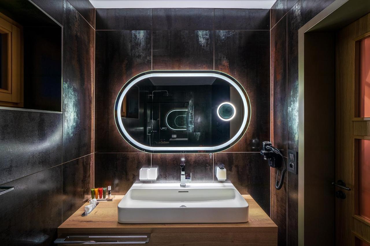 Hotel Bily Jednorozec Třeboň Dış mekan fotoğraf